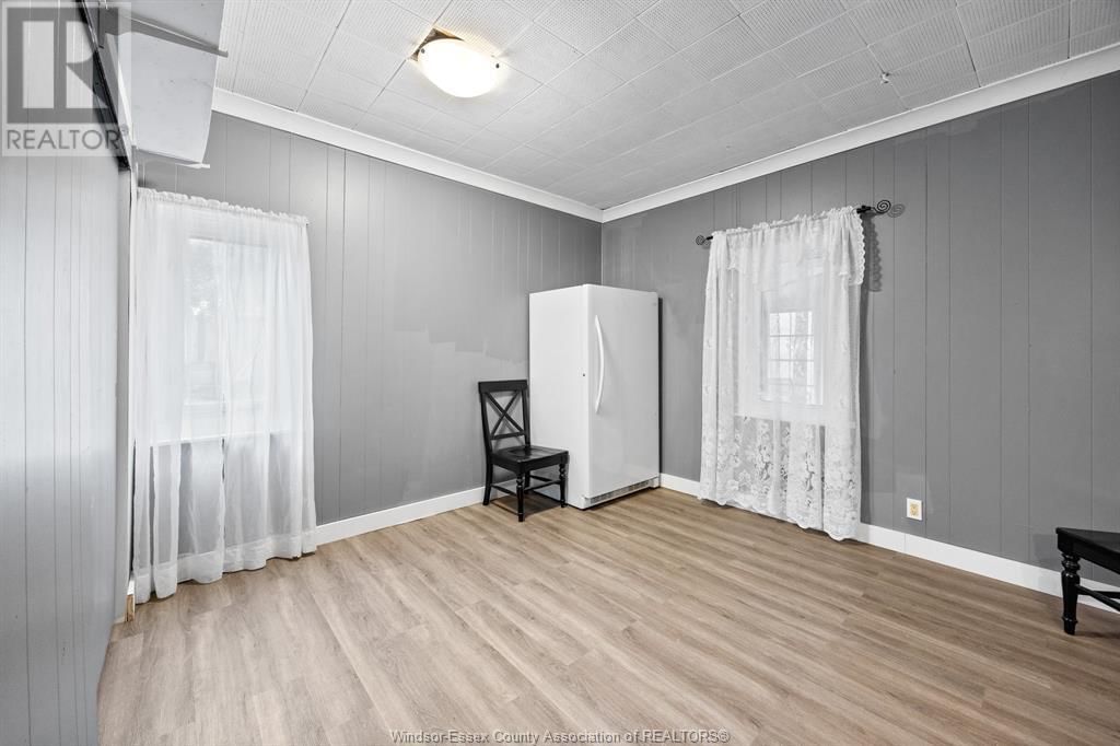 859 ISABELLE PLACE Image 18