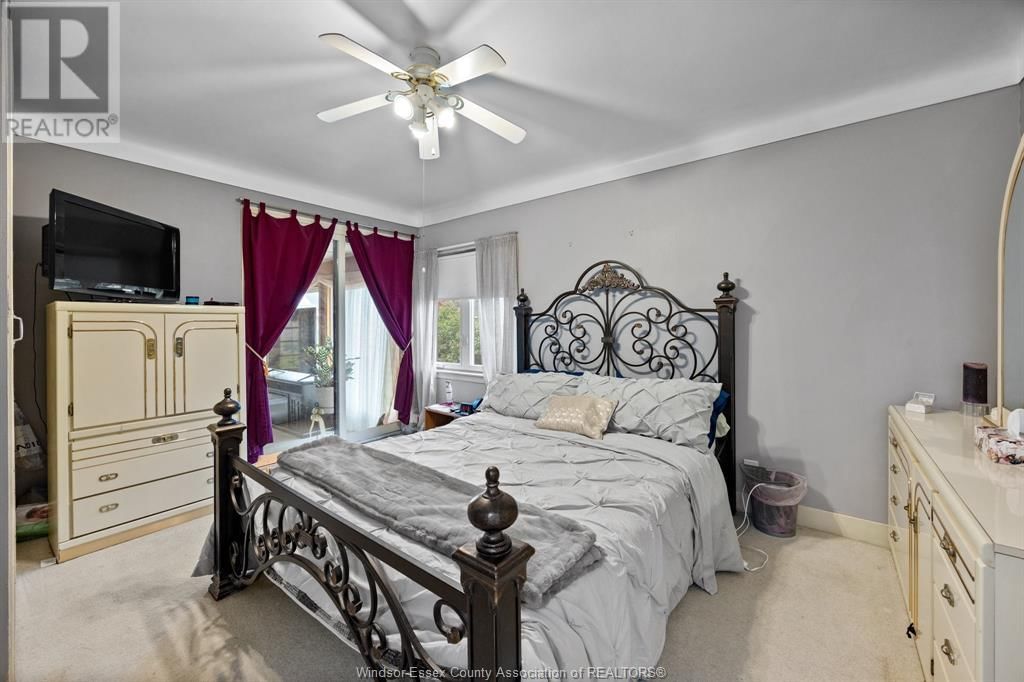 859 ISABELLE PLACE Image 20