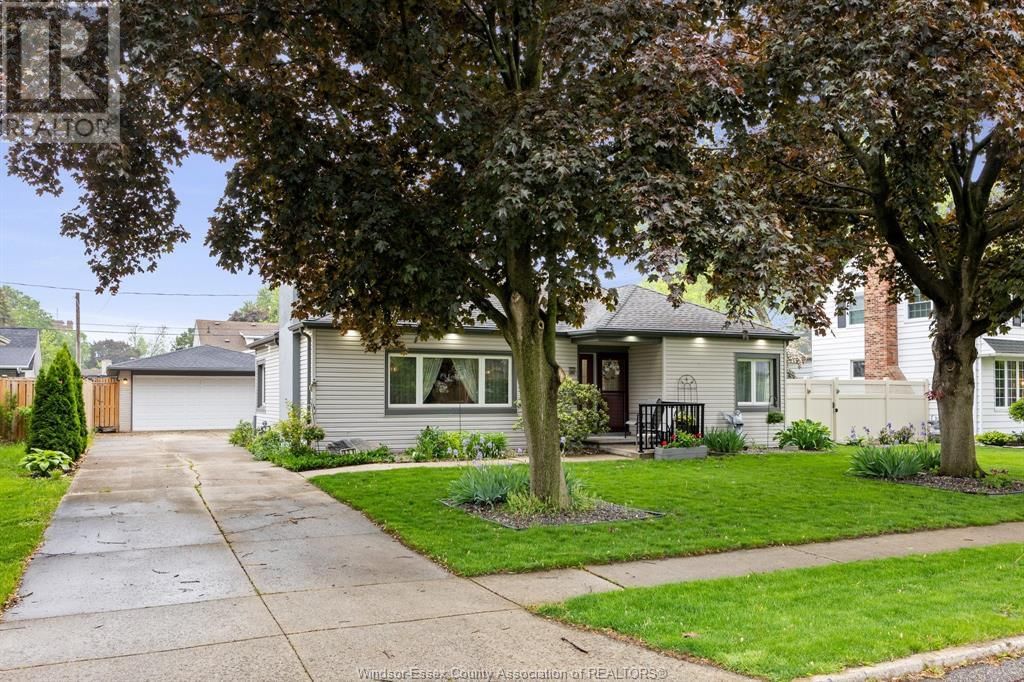 859 ISABELLE PLACE Image 22