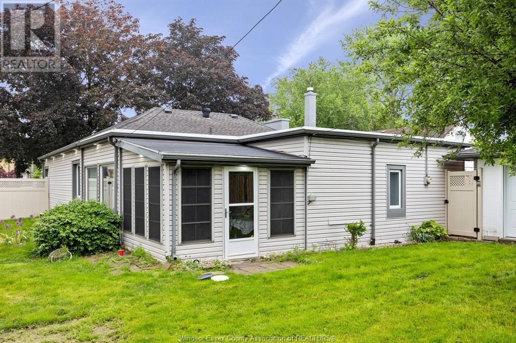859 ISABELLE PLACE Image 26