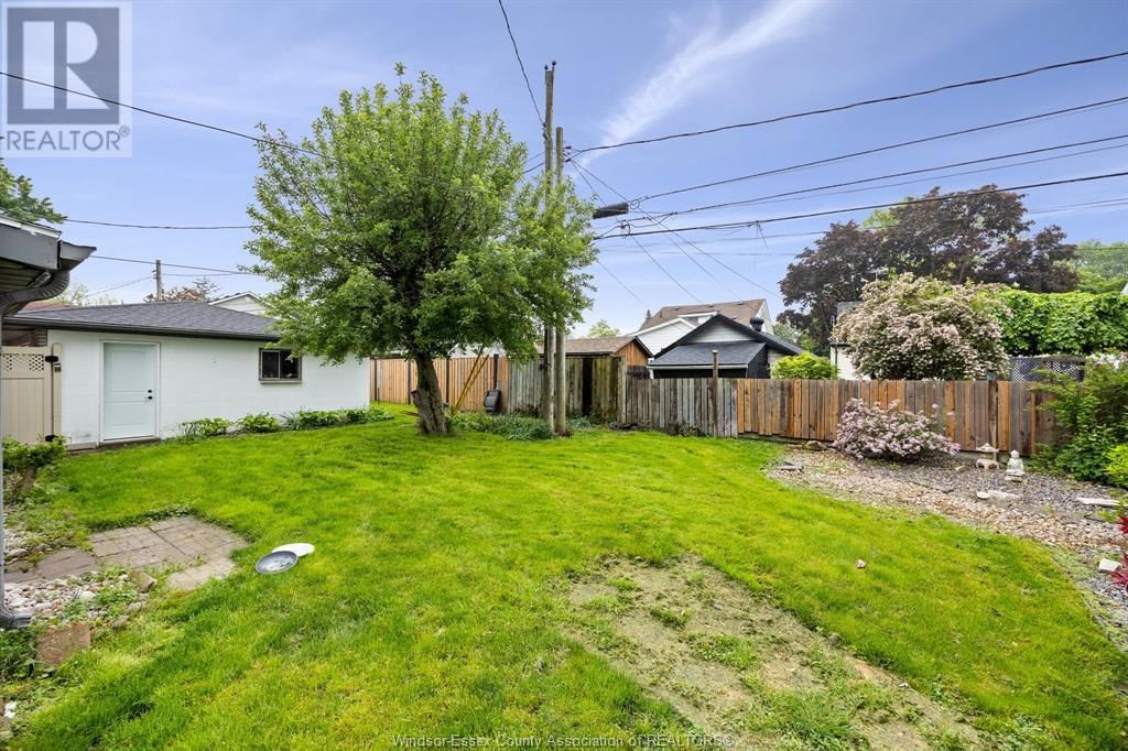 859 ISABELLE PLACE Image 28