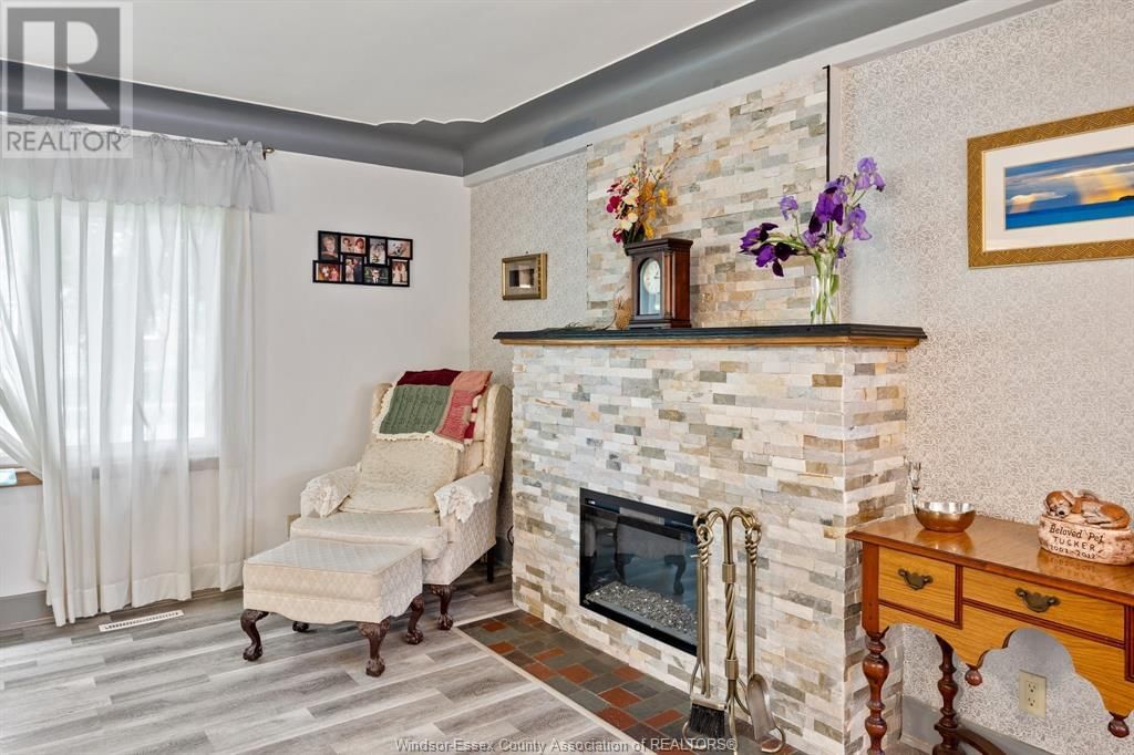 859 ISABELLE PLACE Image 6