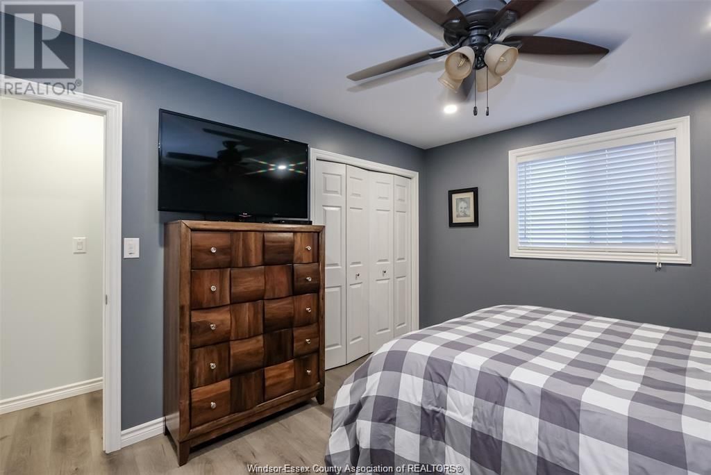 755 HELENA Image 11