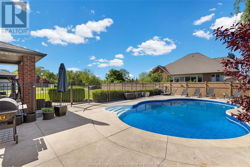 1016 CHELSEA PARK WAY Image 37