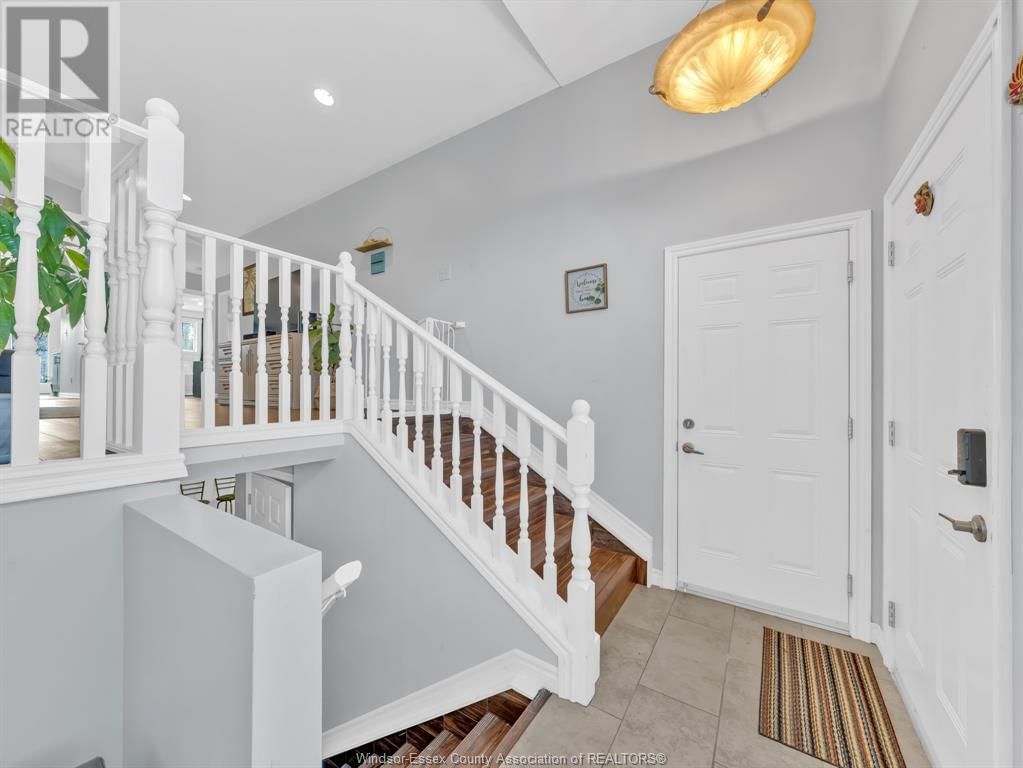3186 SEVILLE Image 3