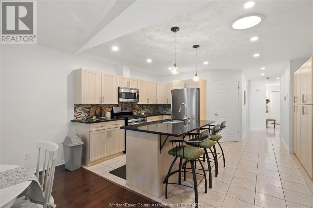 11902 BROUILLETTE Image 9