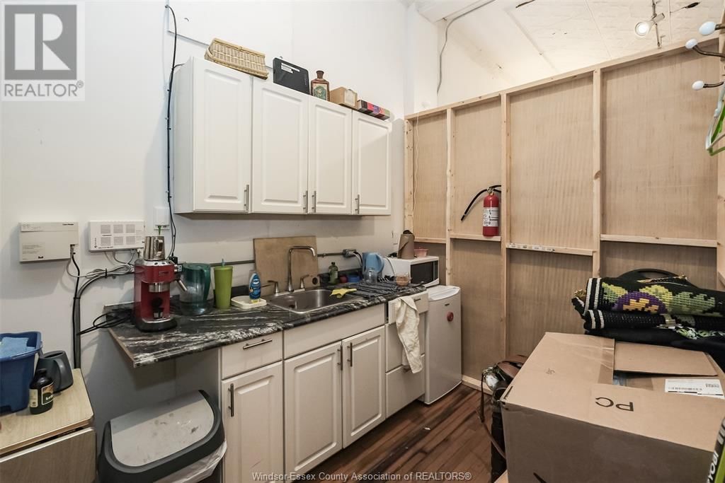 1018 DROUILLARD ROAD Image 11