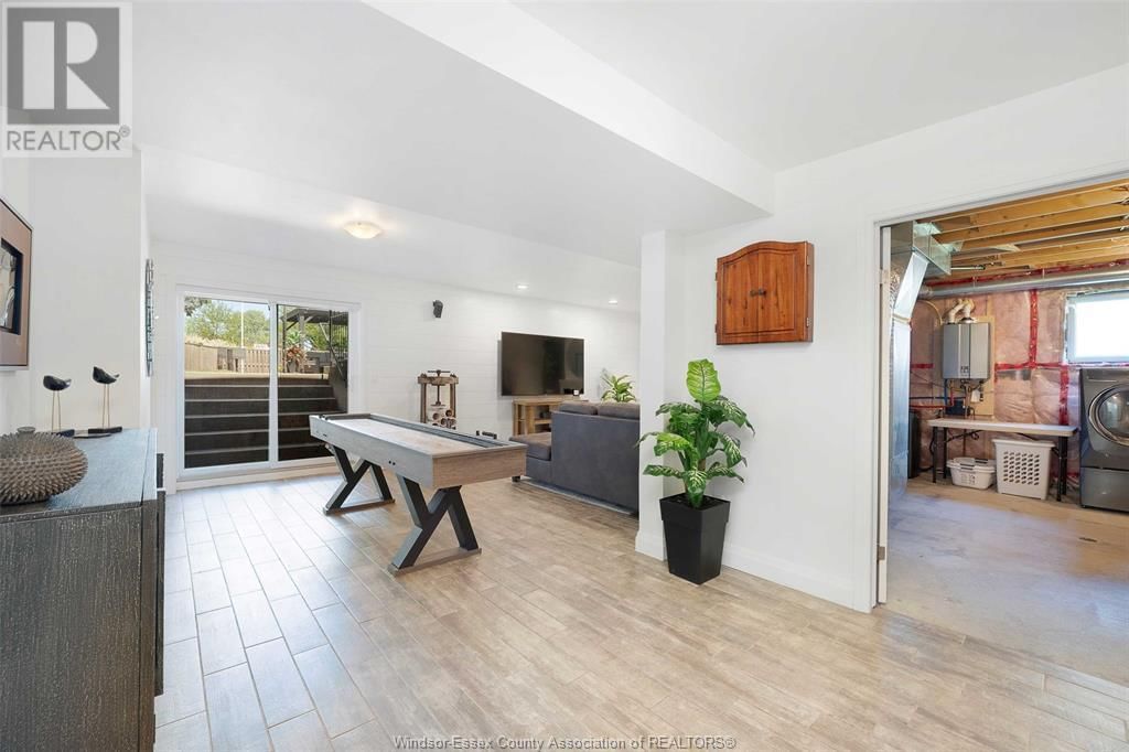 220 KING JAMES AVENUE Image 30