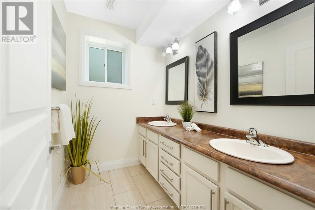 220 KING JAMES AVENUE Image 37
