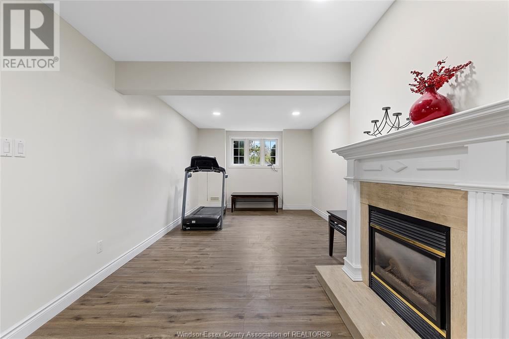 2653 PRESTON Image 27