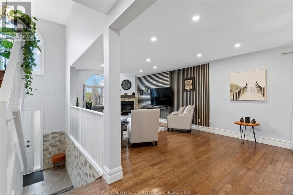 2653 PRESTON Image 7