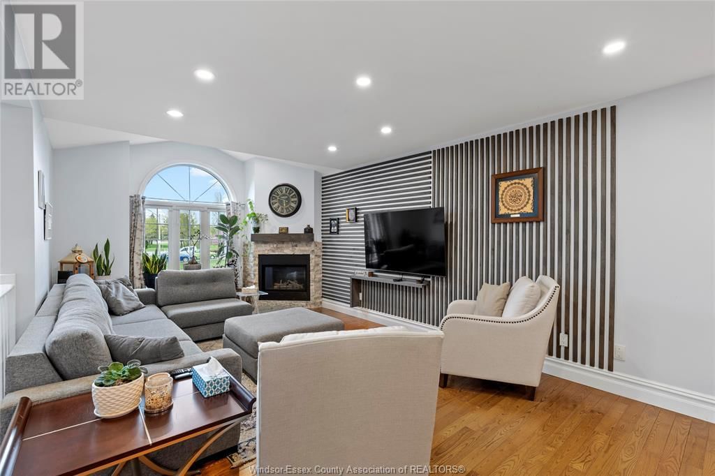 2653 PRESTON Image 8