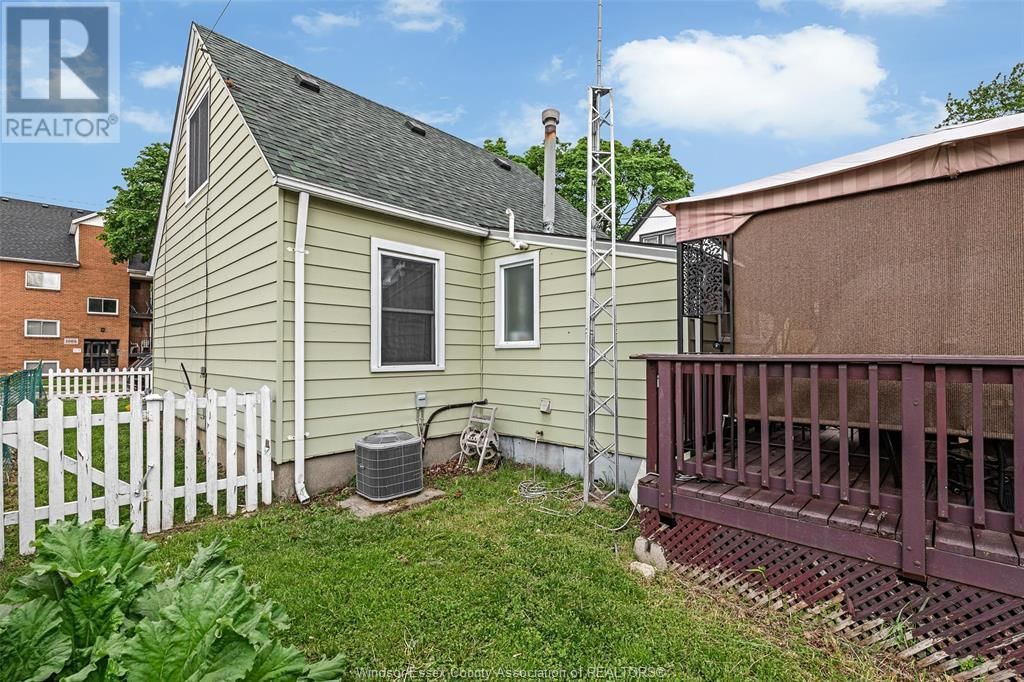 1062 CALIFORNIA AVENUE Image 19