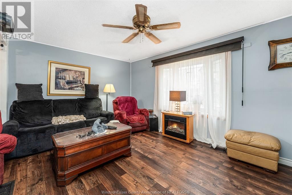 1062 CALIFORNIA AVENUE Image 8