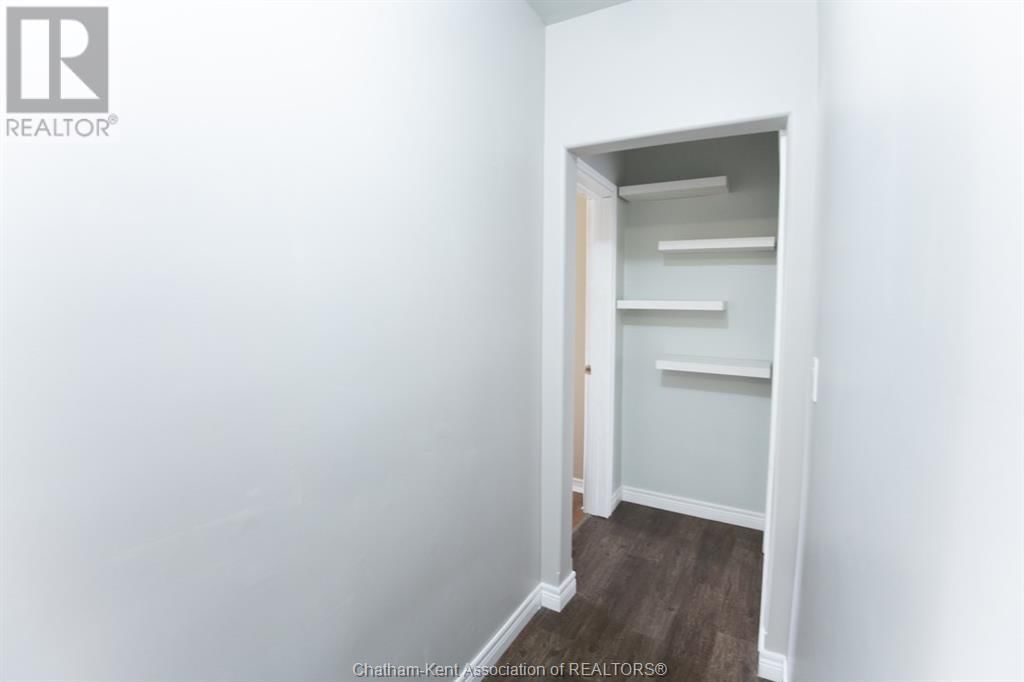 94 LAMILA STREET Image 23