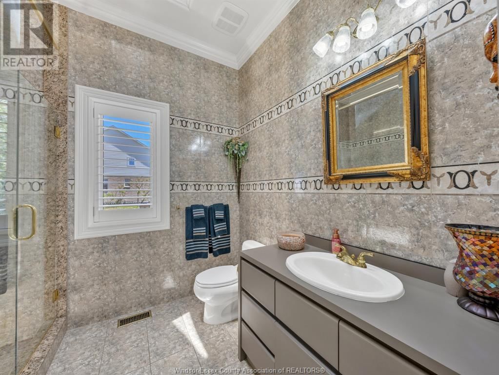 1702 CAILLE AVENUE Image 23