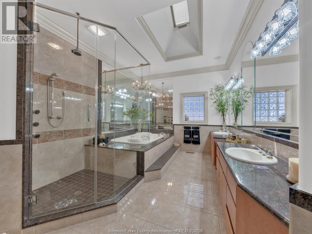 1702 CAILLE AVENUE Image 31