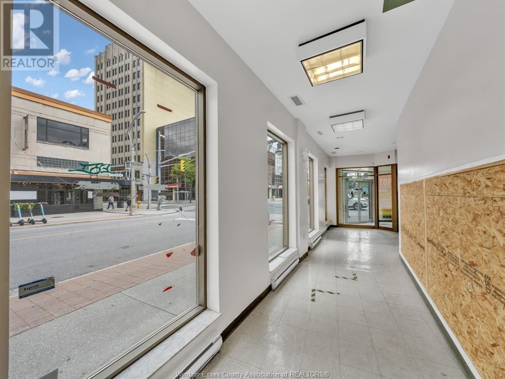 401 OUELLETTE AVENUE Image 13