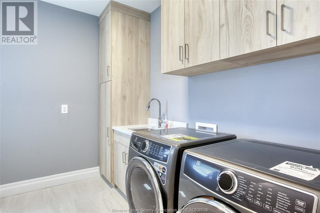 130 WHELAN Image 23