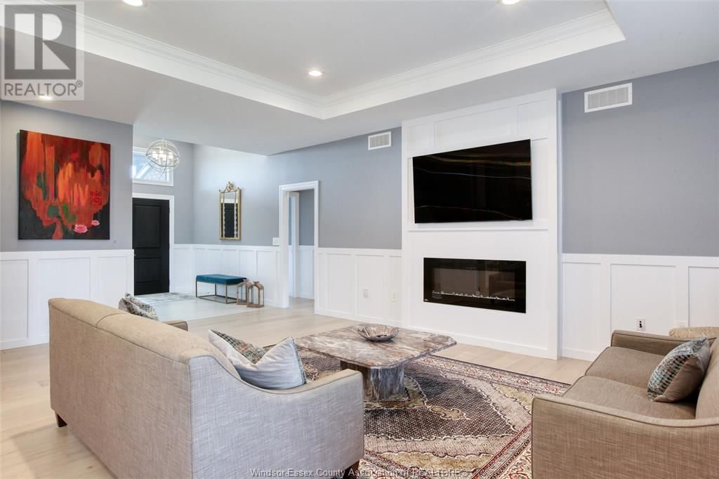 130 WHELAN Image 5