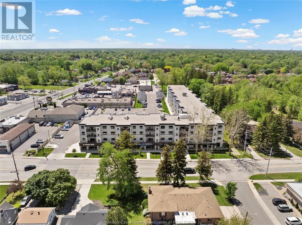 320 - 3817 HOWARD AVENUE Image 32