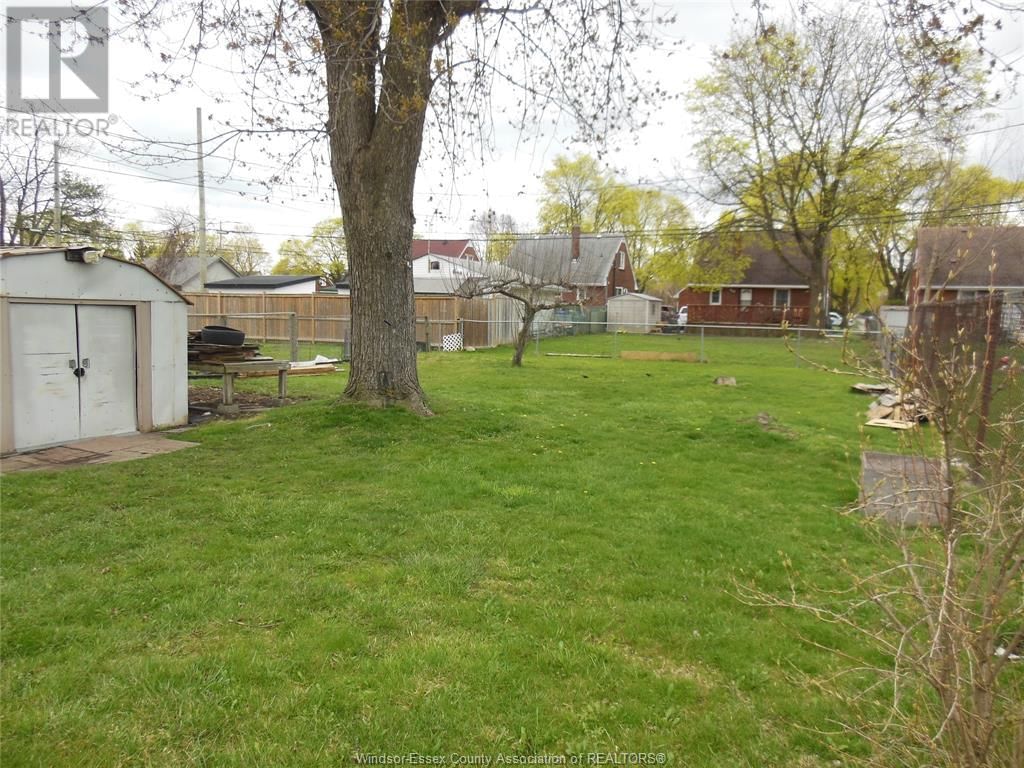 2287 GROVE Image 17