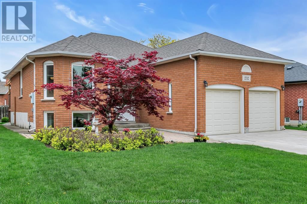 232 EVELEIGH CRESCENT Image 2