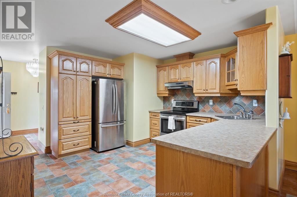 393 LENORE Image 10