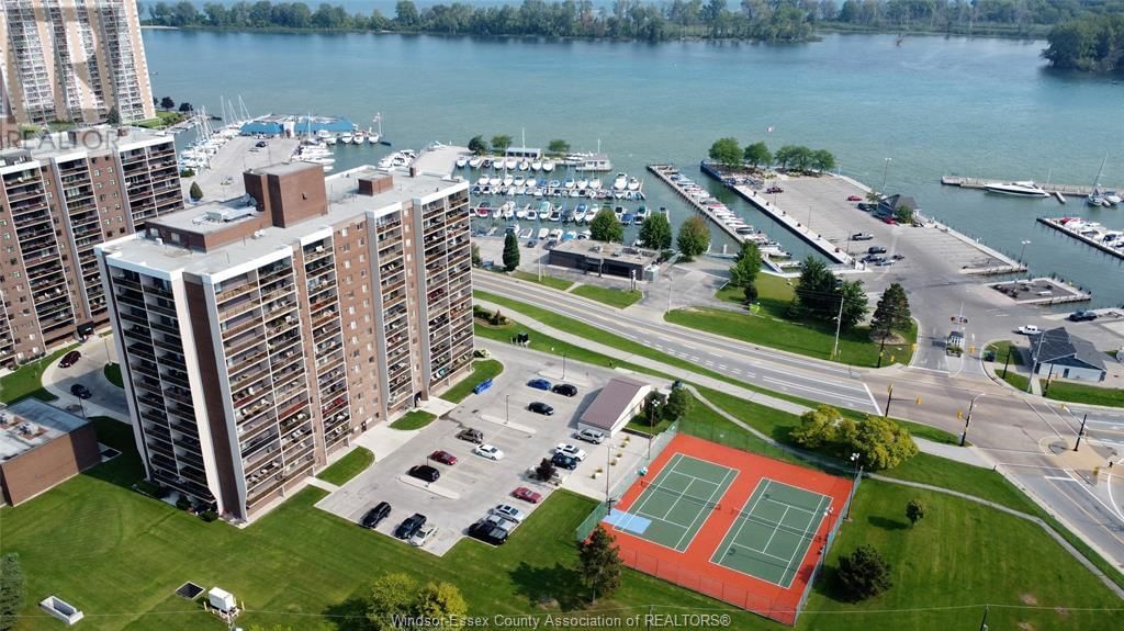 1322 - 9099 RIVERSIDE DRIVE EAST Image 2