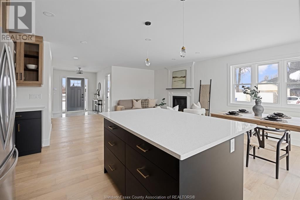 70 MEDORA AVENUE EAST Image 21