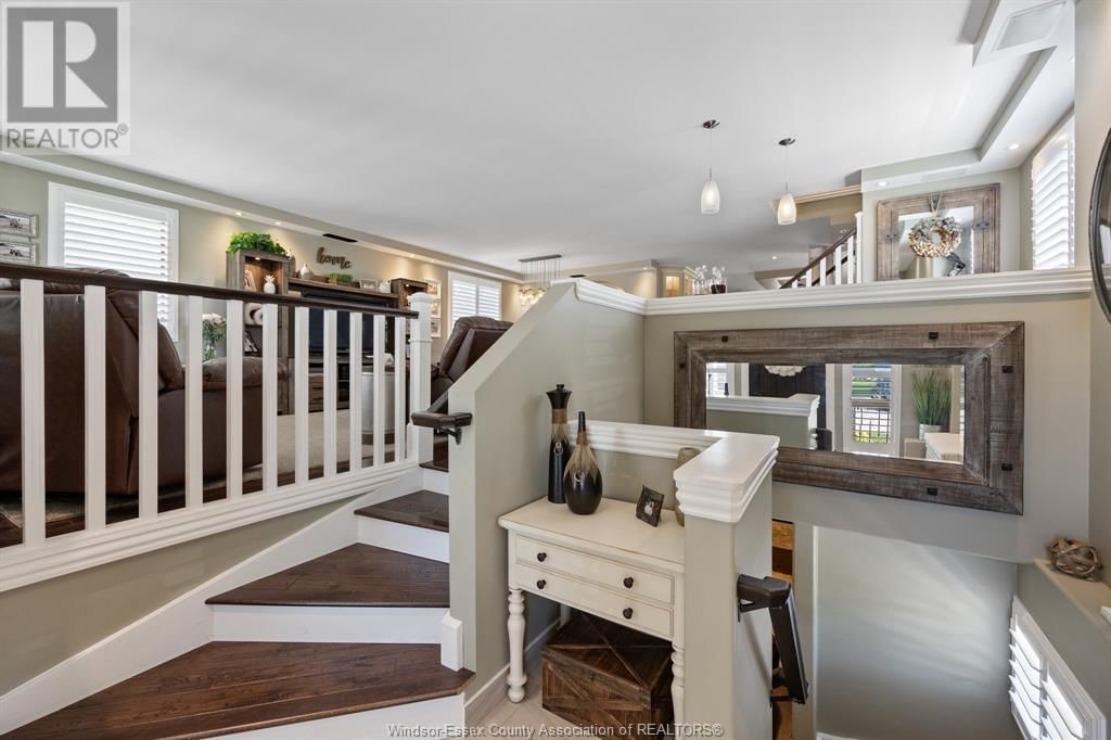 794 ERIE SHORES Image 12