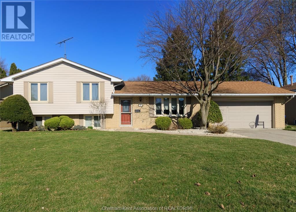 17 BALDOON ROAD Image 1