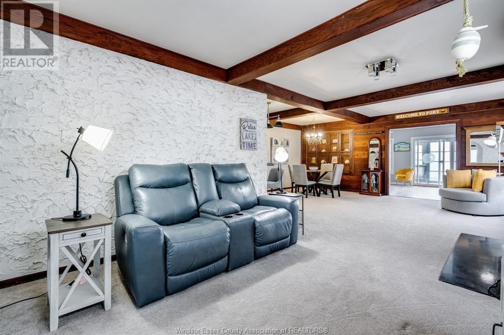 360 ROBSON ROAD Image 5