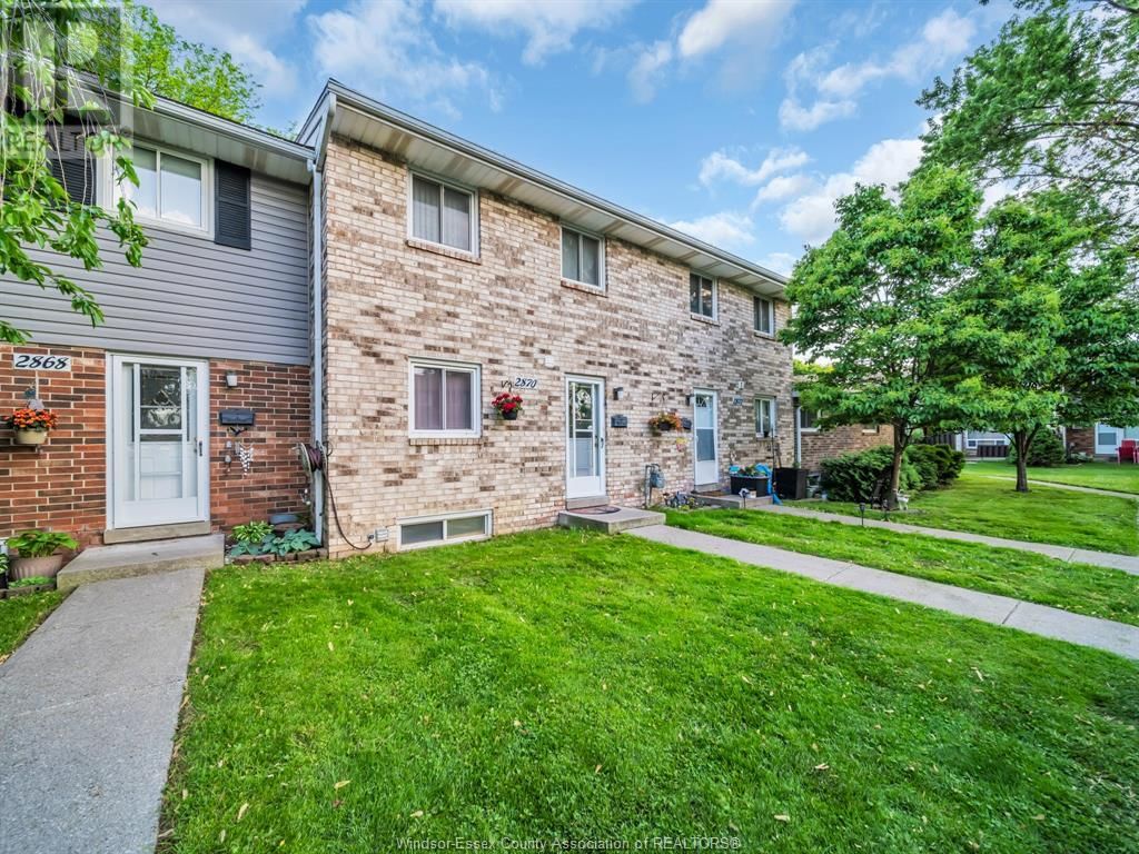 35 - 2870 MEADOWBROOK LANE Image 3
