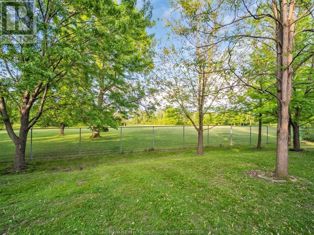 35 - 2870 MEADOWBROOK LANE Image 42