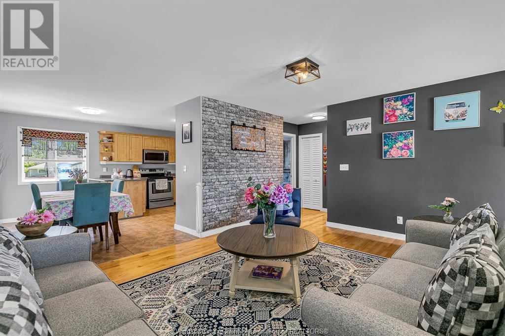 200 RIVERVIEW AVENUE Image 5