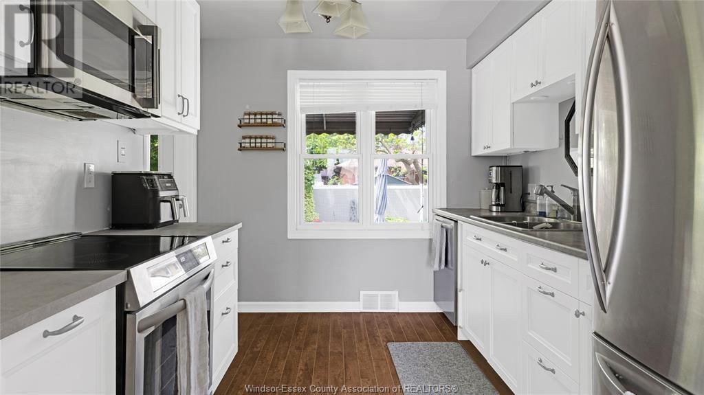 1215 DOT AVENUE Image 10