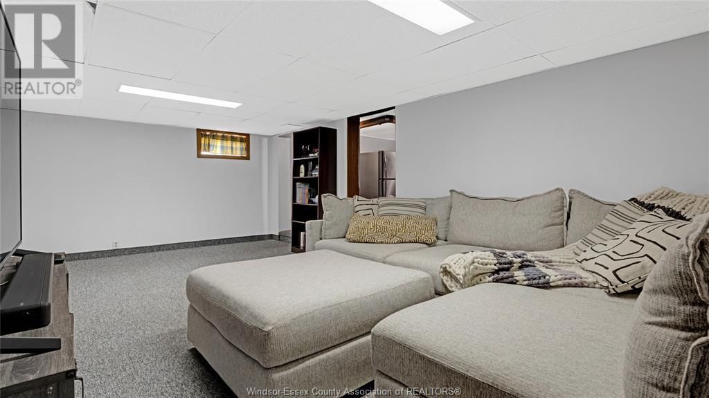 1215 DOT AVENUE Image 18