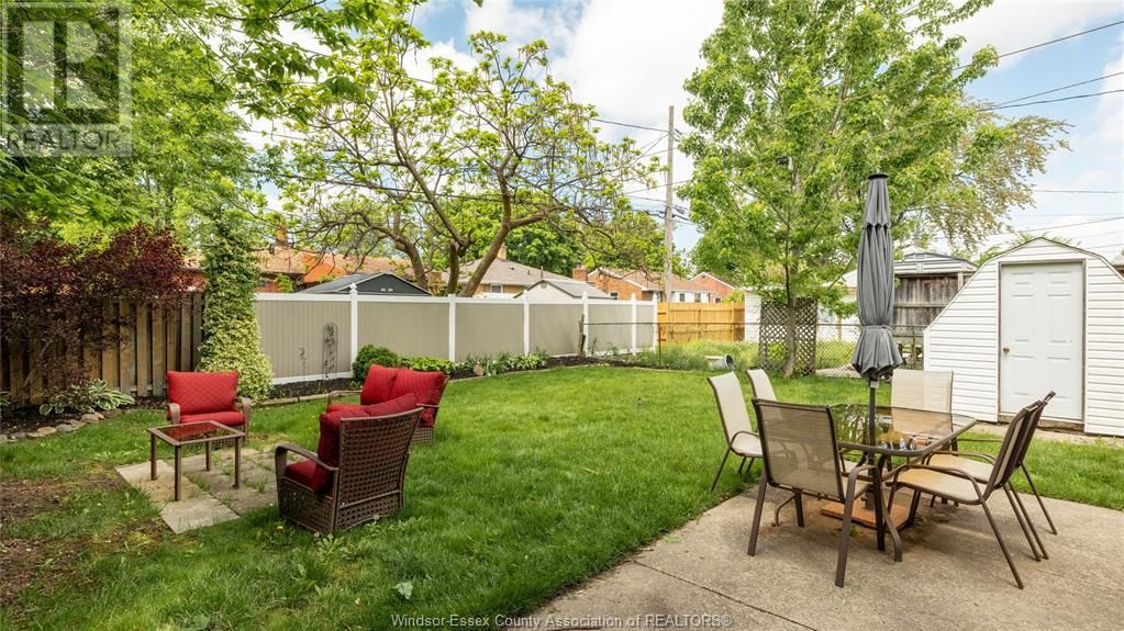 1215 DOT AVENUE Image 25