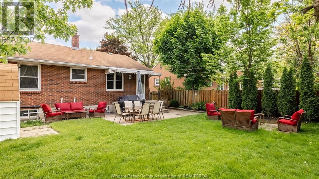 1215 DOT AVENUE Image 28