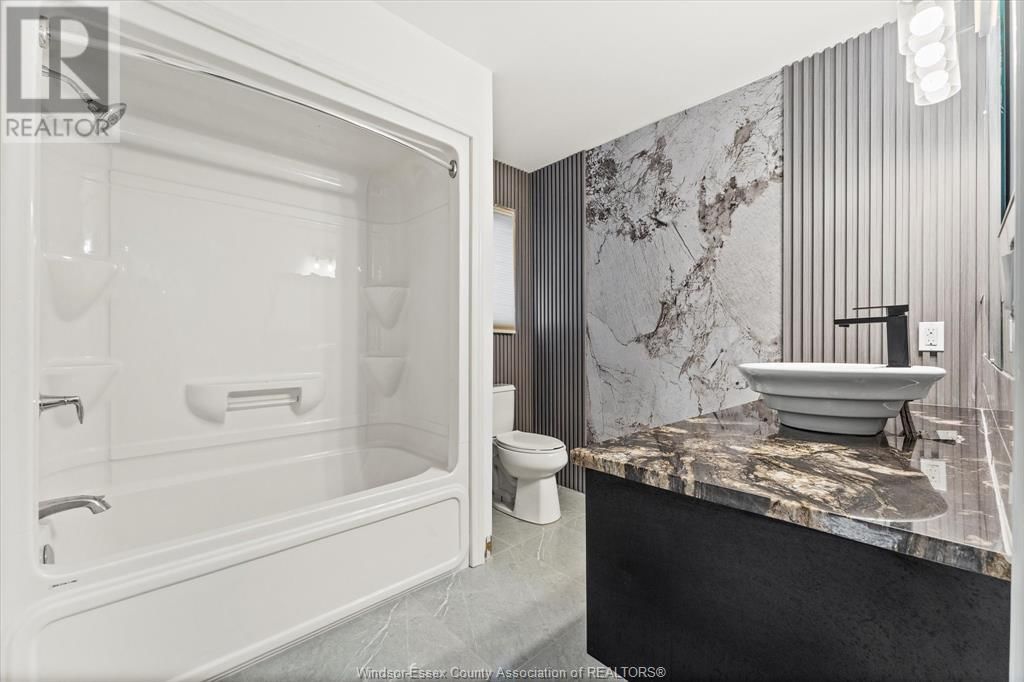 286 GOLFVIEW DRIVE Image 21