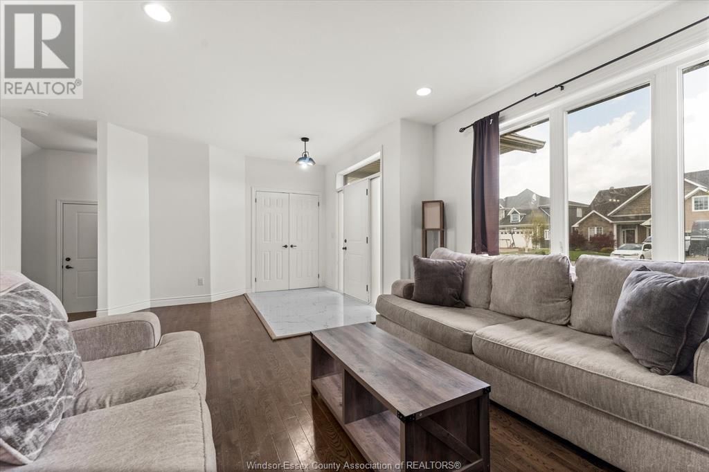 286 GOLFVIEW DRIVE Image 9