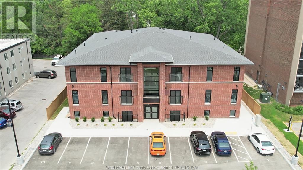 301 - 6550 WYANDOTTE STREET EAST Image 23