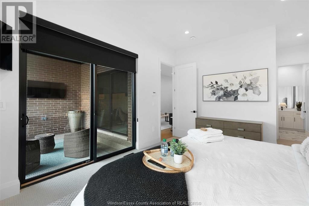 572 LILY MAC BOULEVARD Image 25