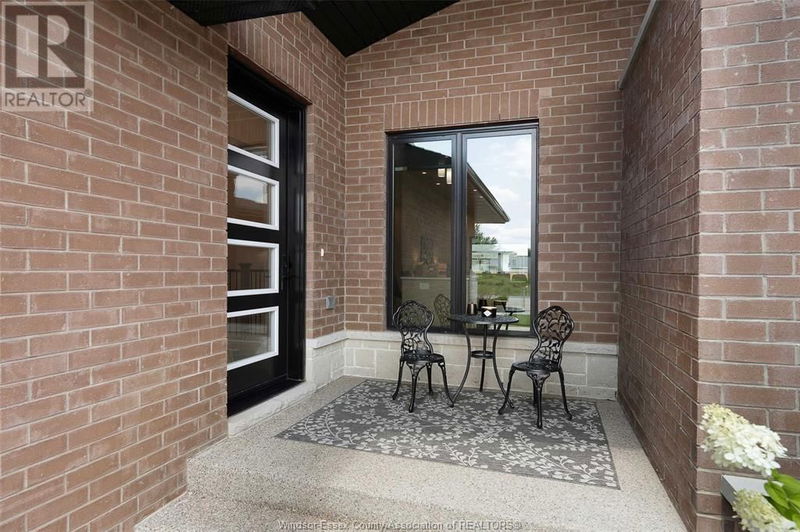 Tertiary Property View