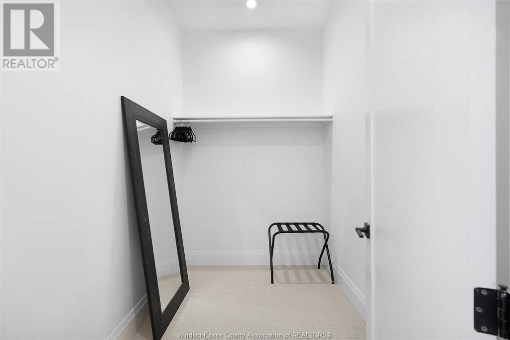572 LILY MAC BOULEVARD Image 30