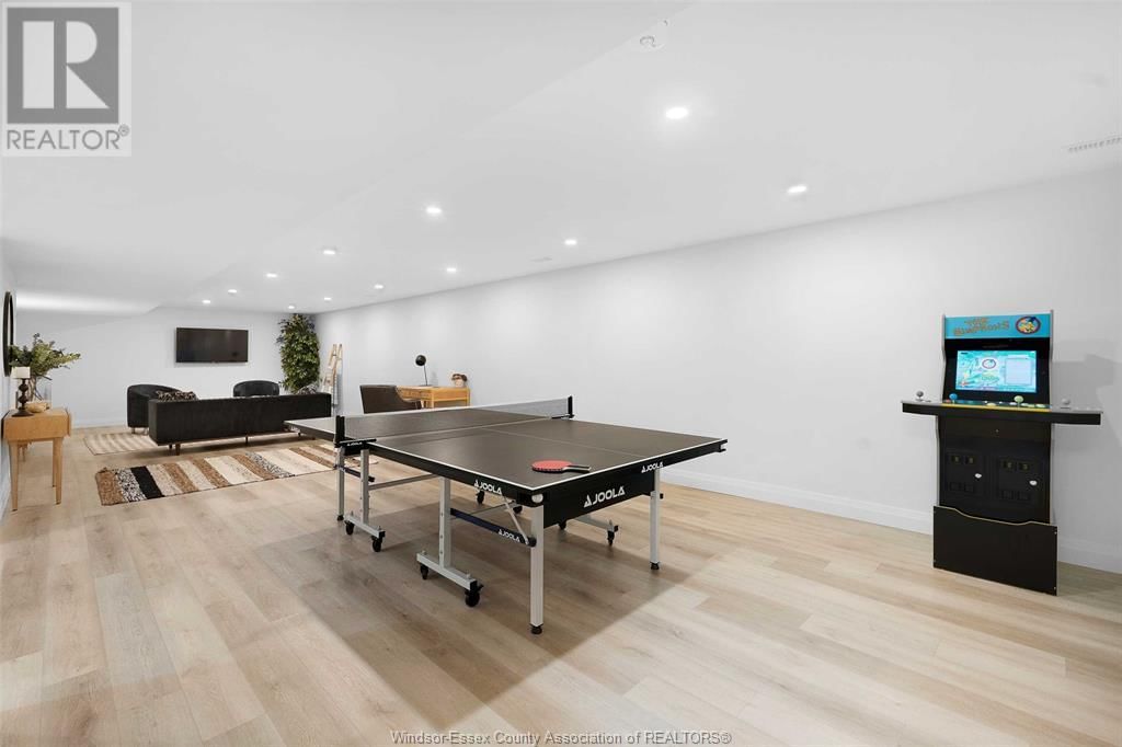 572 LILY MAC BOULEVARD Image 36