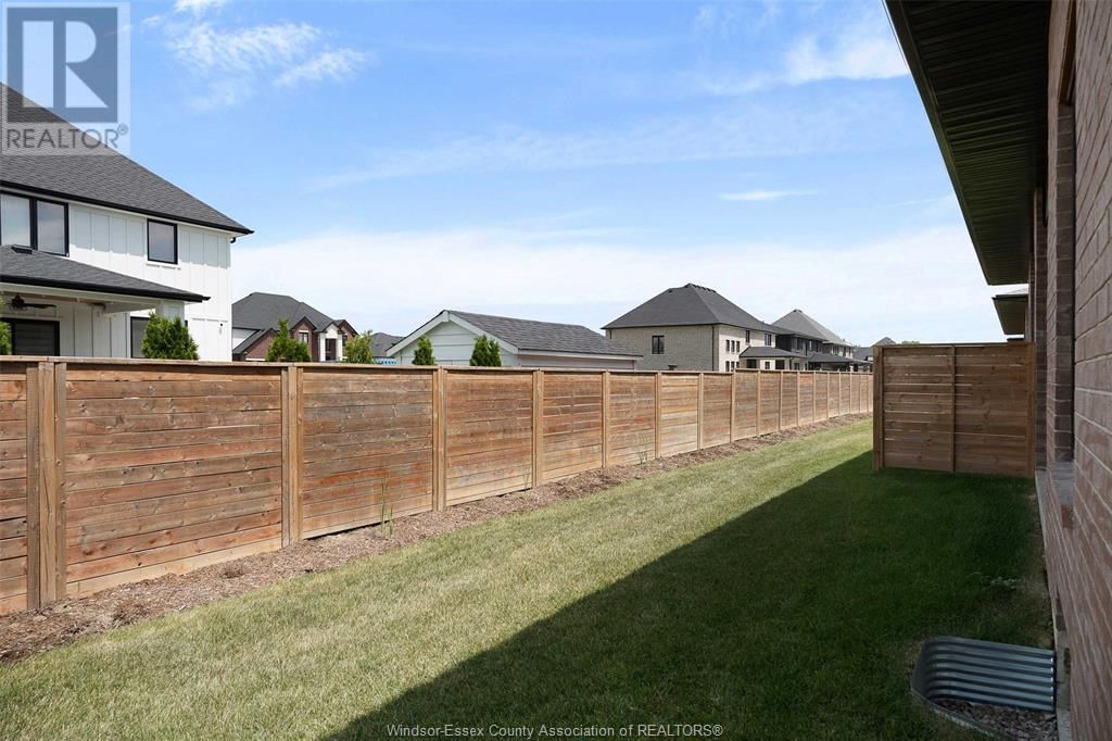 572 LILY MAC BOULEVARD Image 4
