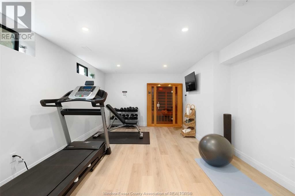572 LILY MAC BOULEVARD Image 46
