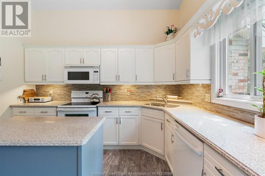 149 ONTARIO Image 16